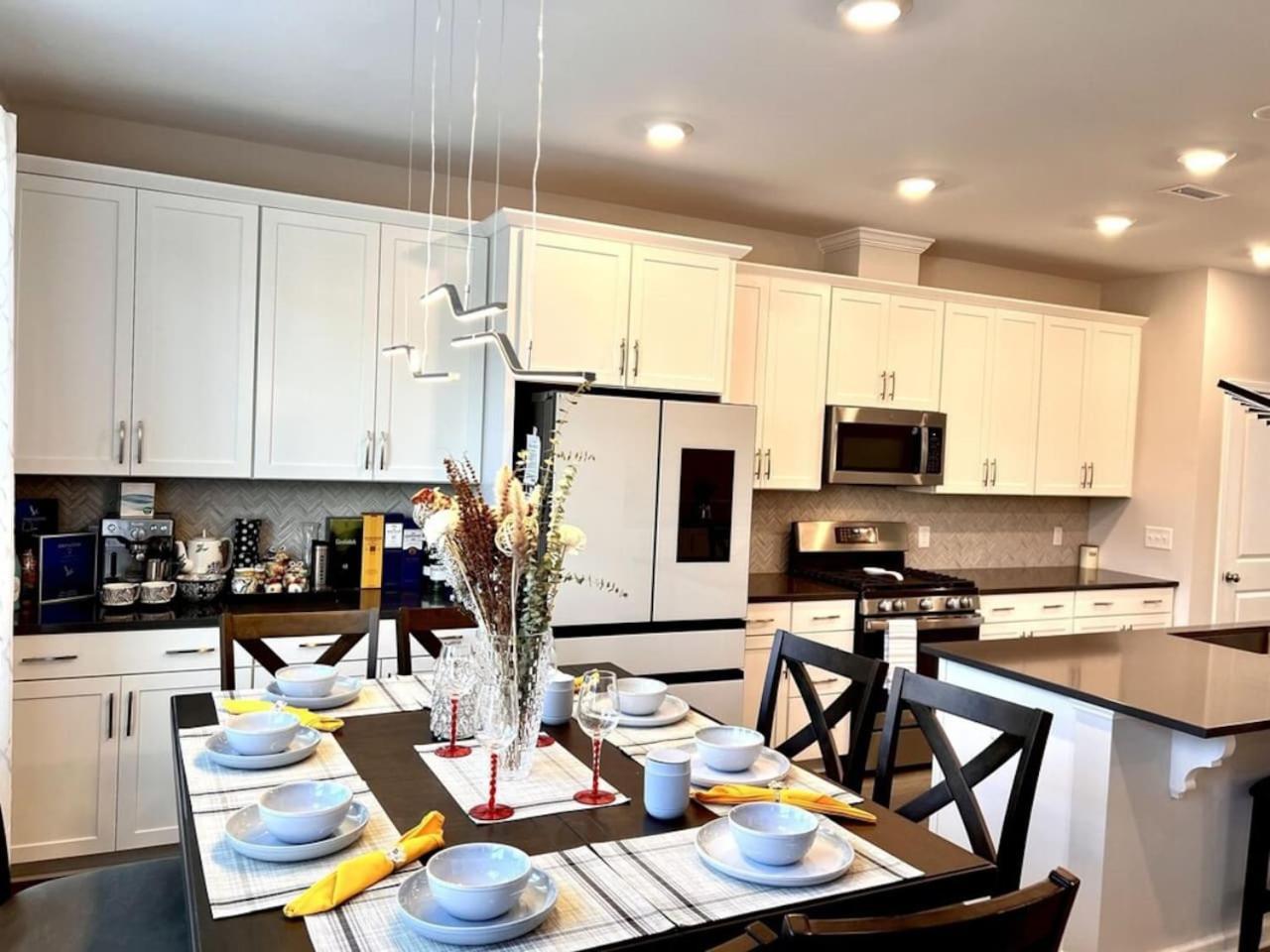 The Villas Buckingham 10 Mins To Rdu Airport Duke Downtown Durham Exterior foto